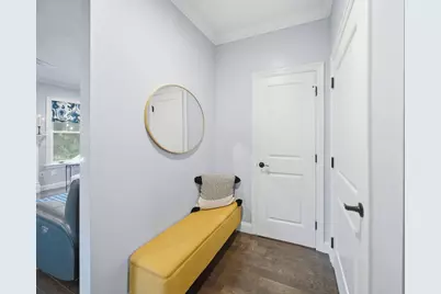 1093 Washington St #1093, Holliston, MA 01746 - Photo 10