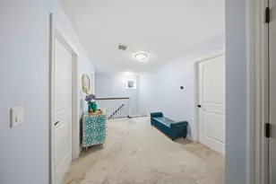 1093 Washington St, Holliston, MA 01746 - Photo 14