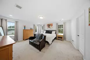1093 Washington St, Holliston, MA 01746 - Photo 16