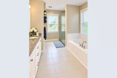 12 Thistle Ln, Weymouth, MA 02190 - Photo 14