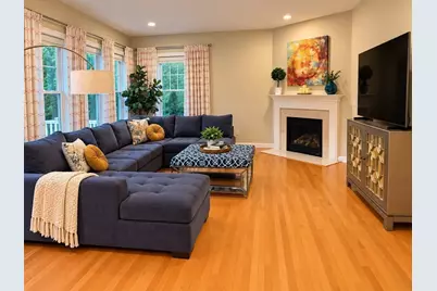 12 Thistle Ln, Weymouth, MA 02190 - Photo 8
