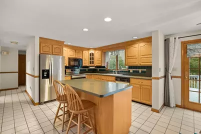 104 Leonard Farm Rd, Abington, MA 02351 - Photo 4