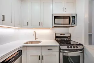169 Beacon, Boston, MA 02116 - Photo 10