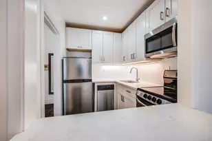 169 Beacon, Boston, MA 02116 - Photo 12