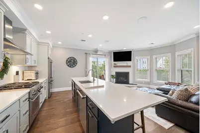 138 Neponset Ave #4, Boston, MA 02122 - Photo 10