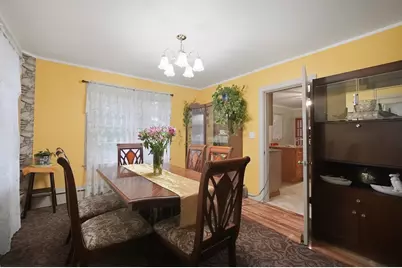 96 Stewart St, Chicopee, MA 01020 - Photo 12