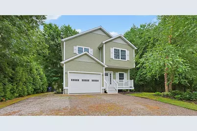 109 Bear Hill Rd, Cumberland, RI 02864 - Photo 1