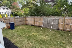 12 Bronx Rd, Boston, MA 02132 - Photo 28