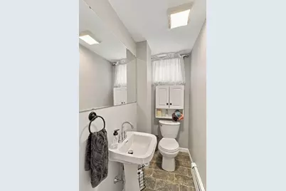 76 Haseltine St, Haverhill, MA 01835 - Photo 26