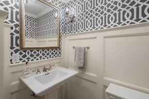 19 Salem Rd, Wellesley, MA 02481 - Photo 12