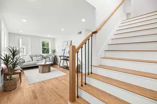 11 Hovey St, Woburn, MA 01801 - Photo 10