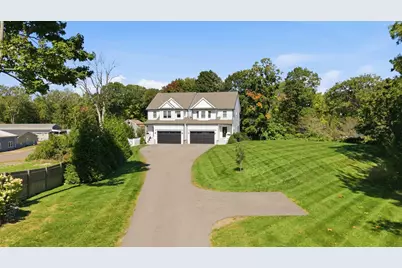 1093 Washington St #1093, Holliston, MA 01746 - Photo 2