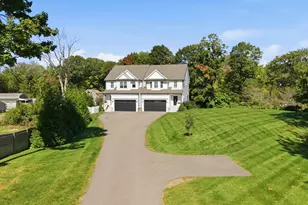 1093 Washington St, Holliston, MA 01746 - Photo 2
