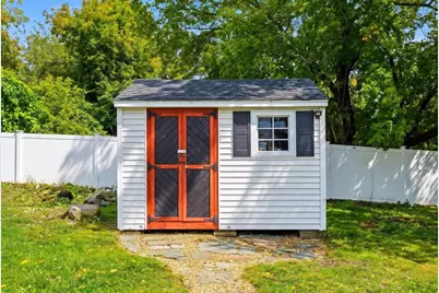 40 Rossi St, Methuen, MA 01844 - Photo 32