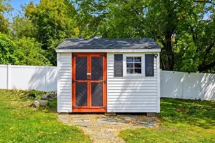 40 Rossi St, Methuen, MA 01844 - Photo 32