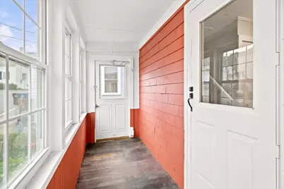 8 Ord St, Salem, MA 01970 - Photo 4