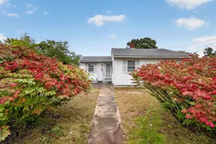24 Broadmarsh Ave, Wareham, MA 02571 - Photo 30