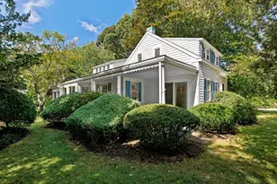 25 Craigville Beach Rd, Barnstable, MA 02601 - Photo 2