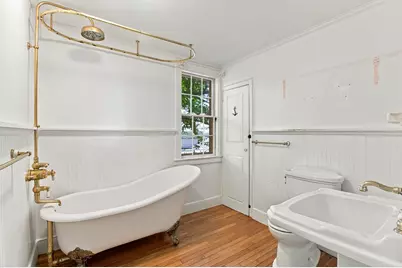 25 Craigville Beach Rd, Barnstable, MA 02601 - Photo 18