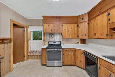 63 Pleasant Street, Spencer, MA 01562 - Photo 4