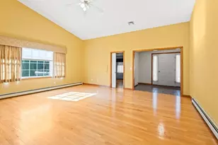 60 Potter Farm Rd, Auburn, MA 01501 - Photo 12