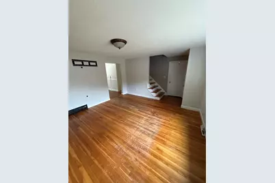61 N Main St, Bellingham, MA 02019 - Photo 4