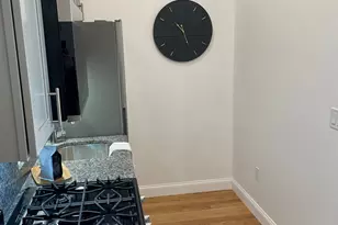 52 Washington Ave, Chelsea, MA 02150 - Photo 10