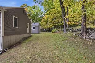 57 Eaton St, Fitchburg, MA 01420 - Photo 32