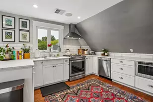 34 Colberg Ave, Boston, MA 02131 - Photo 6