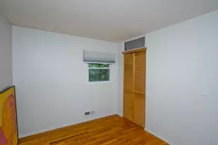 27 E Green St, Easthampton, MA 01027 - Photo 28