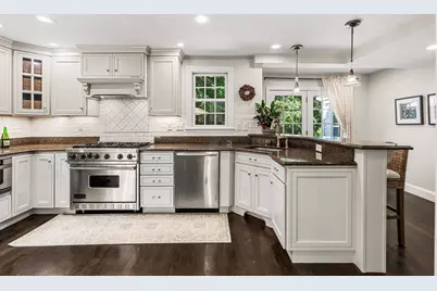 19 Edward Avenue, Milton, MA 02186 - Photo 4
