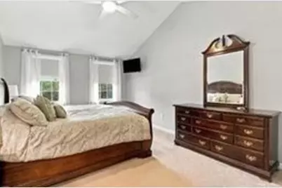 7 Keely Dr, Charlton, MA 01507 - Photo 12