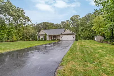 138 Mort Vining Rd, Southwick, MA 01077 - Photo 2