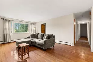 422 Mystic St, Arlington, MA 02474 - Photo 8
