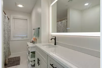 17 School St. #A, Hudson, MA 01749 - Photo 10