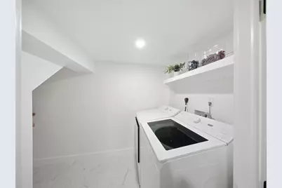 48 Burnett St, Melrose, MA 02176 - Photo 38