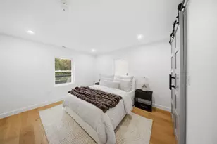 48 Burnett St, Melrose, MA 02176 - Photo 14