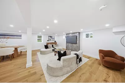 48 Burnett St, Melrose, MA 02176 - Photo 34
