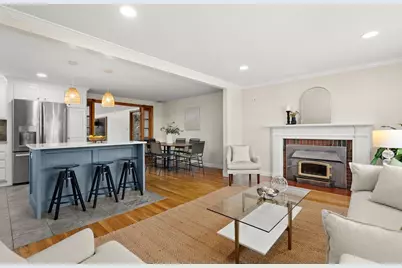 318 Mystic St, Arlington, MA 02474 - Photo 4