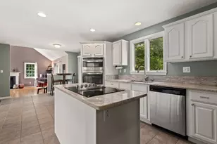 8 Dennison Ct, Stoughton, MA 02072 - Photo 6
