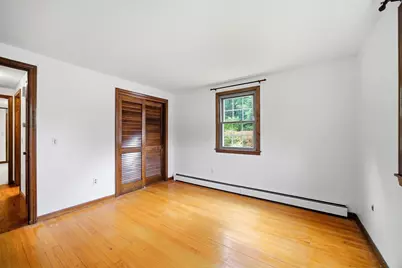 83 Barbara St, Westfield, MA 01085 - Photo 6