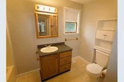21 Pleasant St #B, Merrimac, MA 01860 - Photo 8