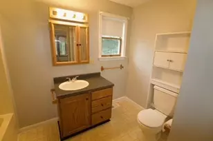 21 Pleasant St, Merrimac, MA 01860 - Photo 8