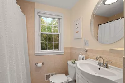 4 Woodmere, Framingham, MA 01701 - Photo 12