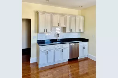 46 Everard St #2, Revere, MA 02151 - Photo 2