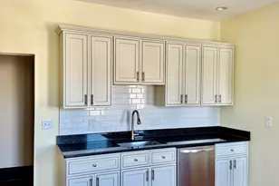 46 Everard St, Revere, MA 02151 - Photo 2