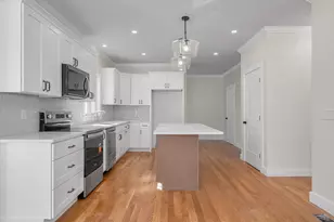 110 Friendship St, Billerica, MA 01821 - Photo 10