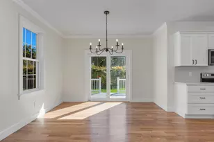 110 Friendship St, Billerica, MA 01821 - Photo 6