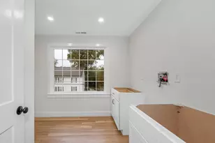 110 Friendship St, Billerica, MA 01821 - Photo 26