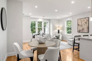 9 Downer Ct, Boston, MA 02122 - Photo 10